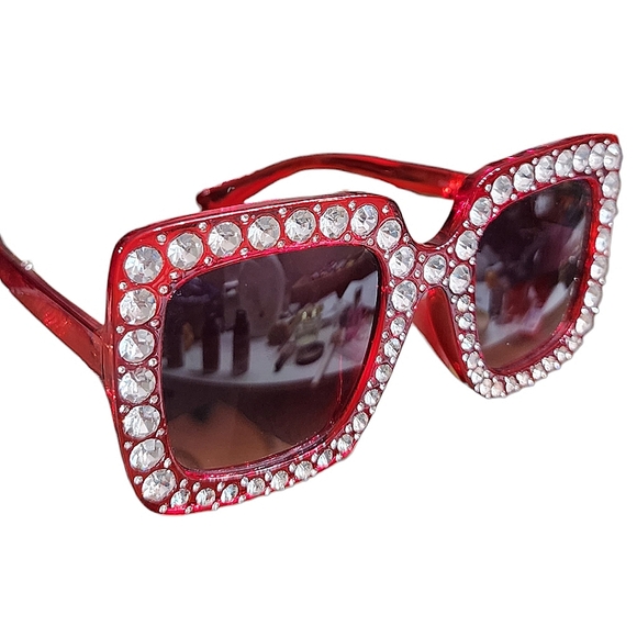 ☆Red Diamond Square Framed Sunglasses☆ - Picture 2 of 2